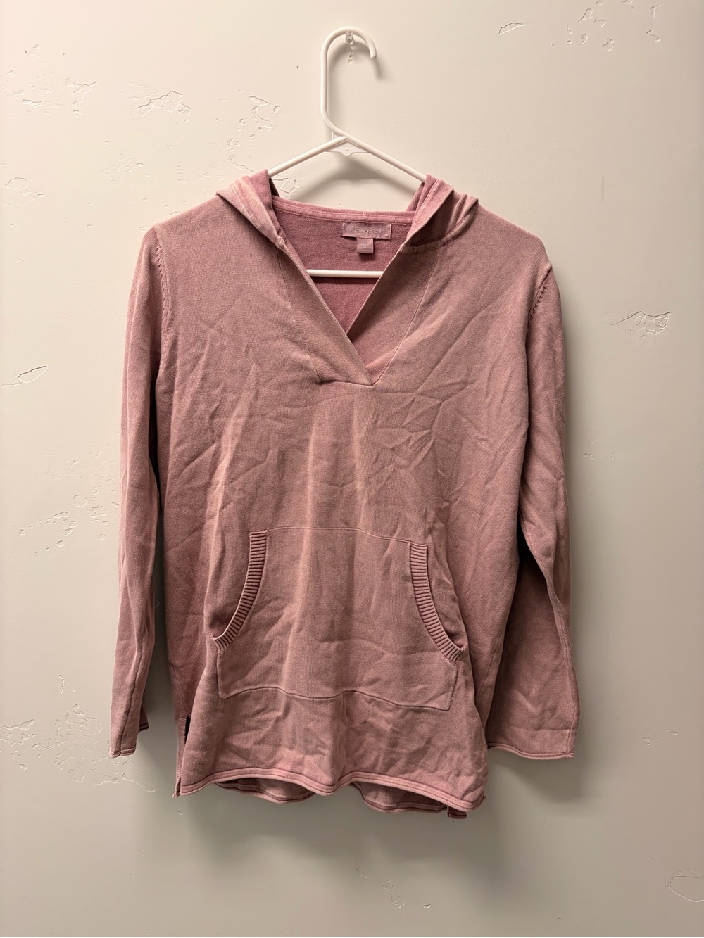 Barefoot Dreams Blush V-Neck Hooded Pullover